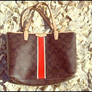 🌹COACH Mini Tote/Bag🌹
